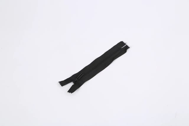 Black Resin Closed-End